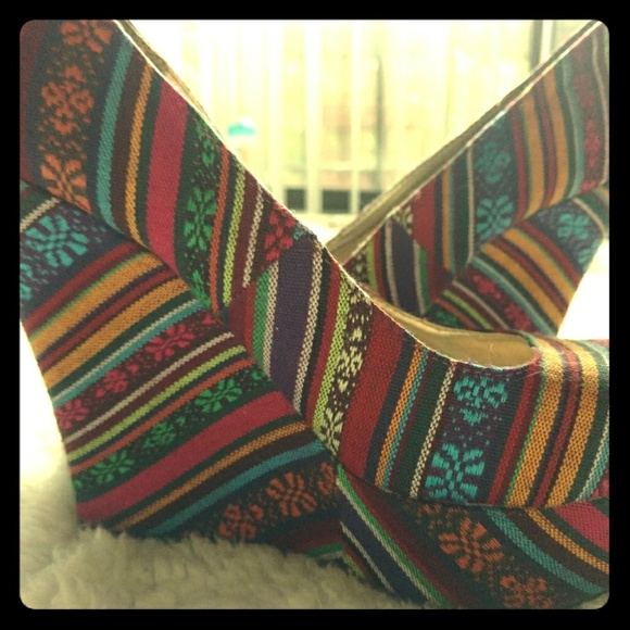 Mossimo Supply Co. Shoes - Last call! Mossimo Party Heels